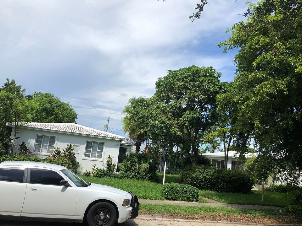 1st image of 1735 Wiley St APT 4
