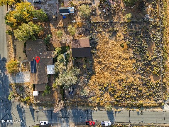 3rd image of 885 Winchester Dr