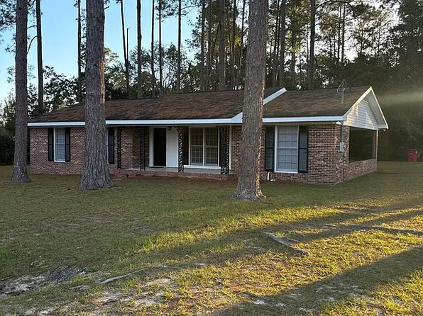 308 Glenwood Dr, Blackshear, GA 31516