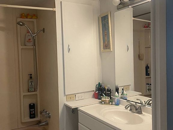 5th image of 36 Tiffin Way #36