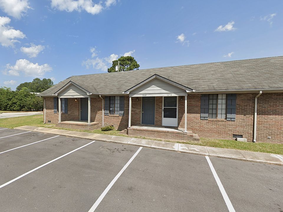 1st image of 1240 Niblick Dr