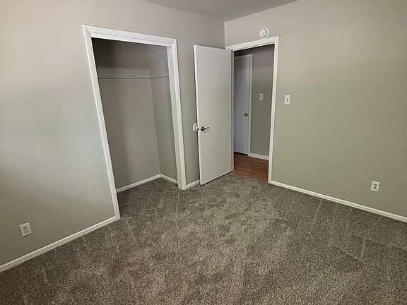 5th image of 3495 Montebello Dr W