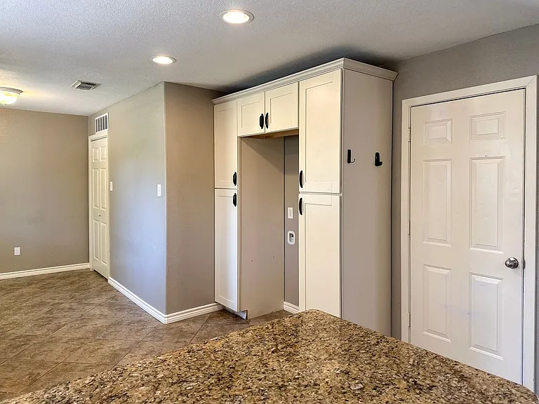54192 Sun Valley St — Photo 4
