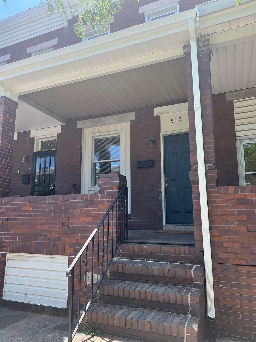 Building Photo - 512 N Robinson St