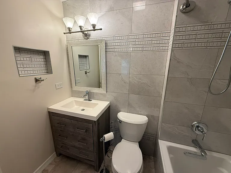 1726 Ranchview Dr — Photo 12