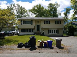 385 Manalapan Rd, Spotswood, NJ 08884