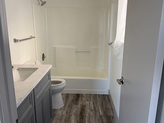 4th image of 2056 Mesquite Ln APT 201