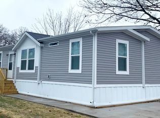 210 Circle Dr, Sparta, MI