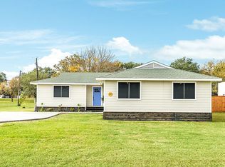 210 Cactus St, Oyster Creek, TX 77541