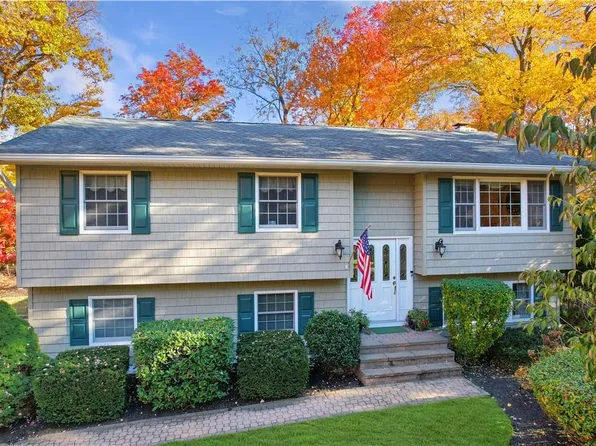 6 Arden Place, New City, NY 10956