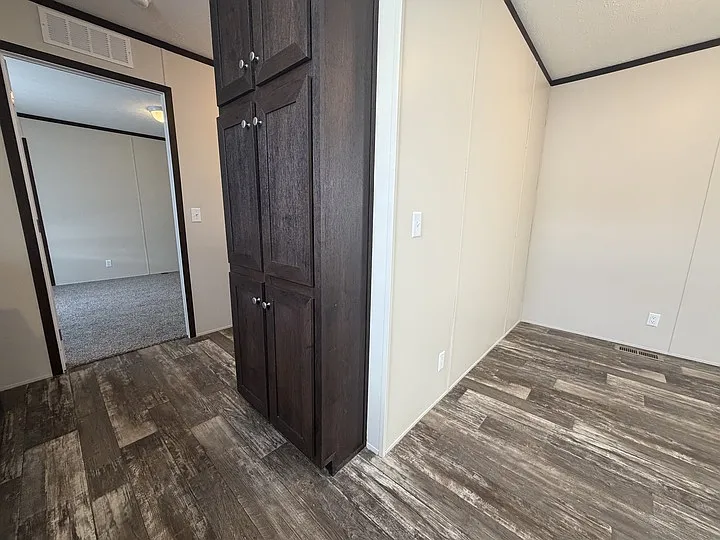 38000 Le Chateau Blvd #682 — Photo 10