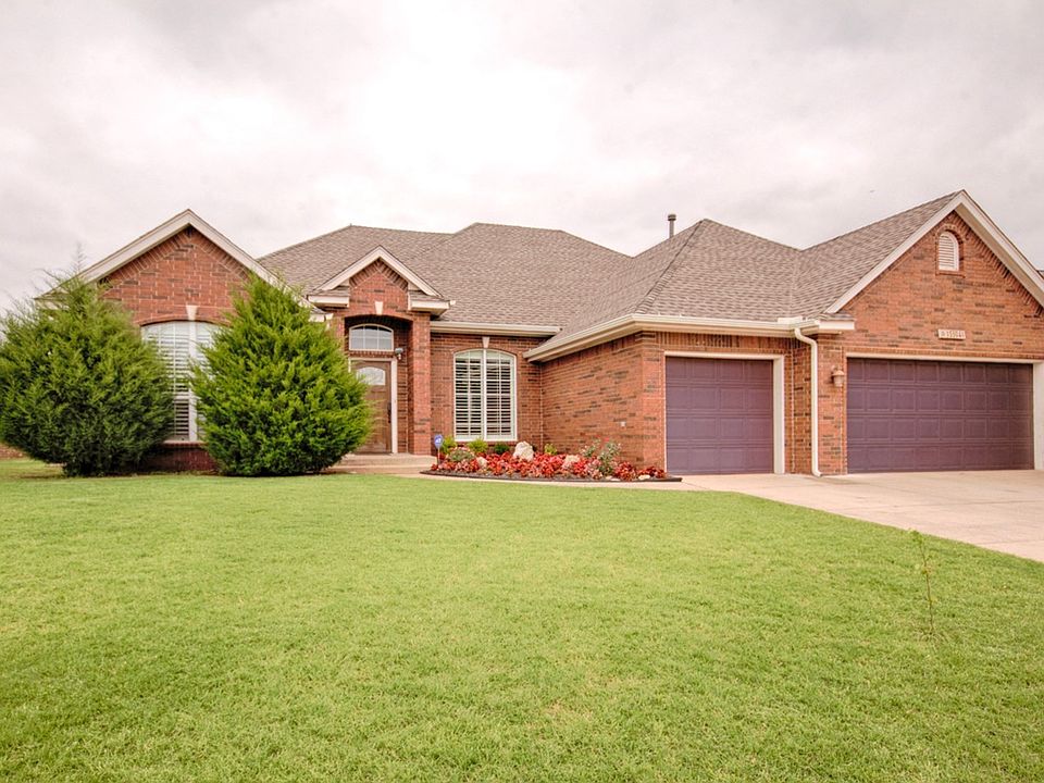 1st image of 15504 Arbuckle Hts