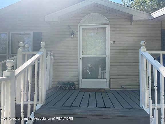 3rd image of 18205 W Peet Rd