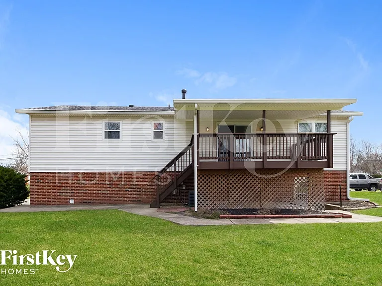 8431 Bluebird Dr — Photo 15
