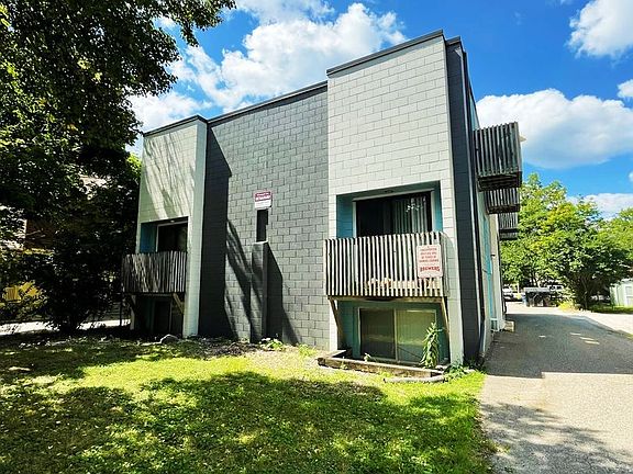 4th image of 526 Linden St APT 2