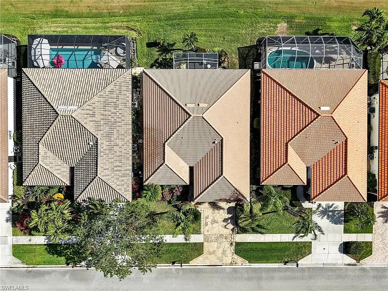 7100 Falcons Glen Blvd — Photo 5
