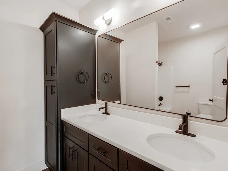 2464 Millwood Ave #1 — Photo 43