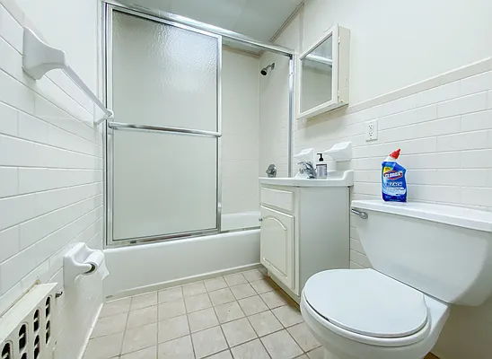 Rented by Joel Scharf, LREB | media 17