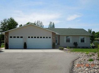 6728 S 12th St, Huntley, MT 59037