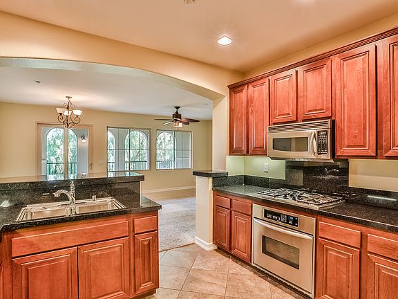 3rd image of 2774 Piantino Cir