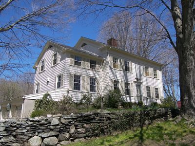 1406 Brookside Dr, Fairfield, CT, 06824