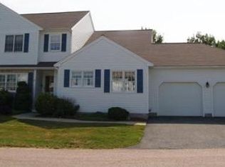 9 Mountain Ash Ln, Franklin, MA 02038