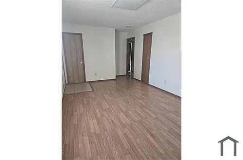 4726 S Youngs Blvd Photo 1