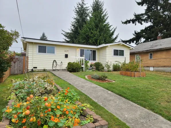 1614 Cedar St, Everett, WA 98201