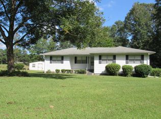 1908 Rex Robinson Rd, Meridian, MS 39301