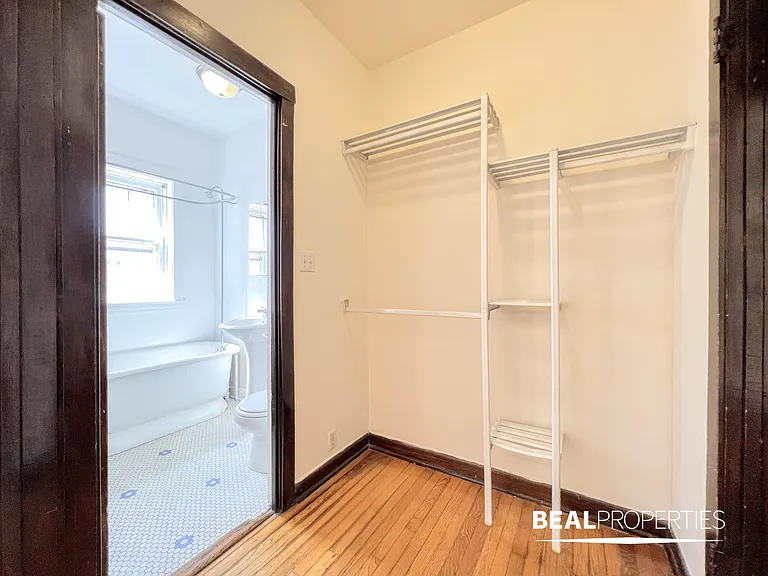 816 W Waveland Ave — Photo 20
