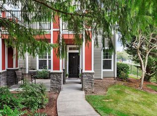 701 Springtree Ln, West Linn, OR 97068