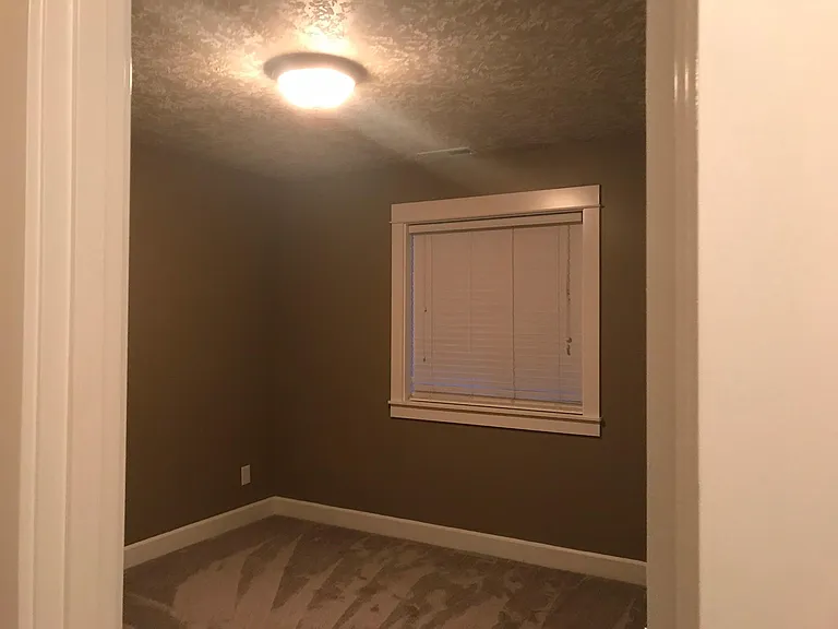 1604 Webb Lake Dr NE — Photo 8