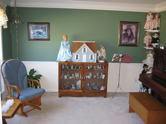 3rd image of 3011 Planters Mill Dr