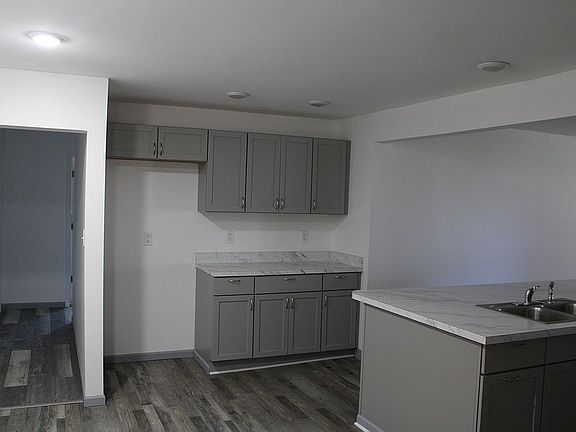 5th image of 2438 Sue Ann Ln