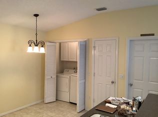 1042 Ridgeville Rd, The Villages, FL 32162