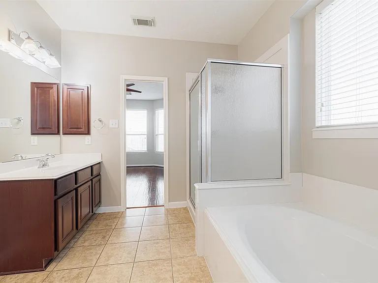 8322 Encinitas Cove Dr — Photo 13