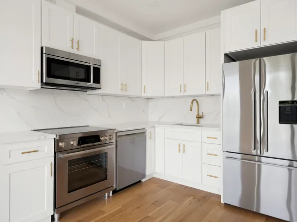 78 Harman Street 2F image 3 of 8