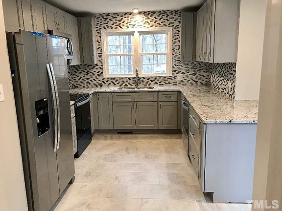 5th image of 6056 Stoney Creek Ln