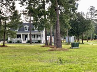 125 Chancing Bye Ln, Huger, SC 29450