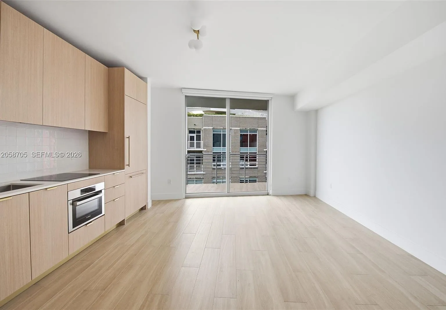 Studio, 1.0 bath, 535 sqft, $2,695 — Photo 2
