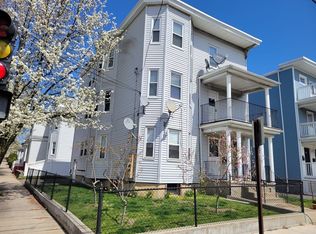 21 Bryant St, Everett, MA 02149