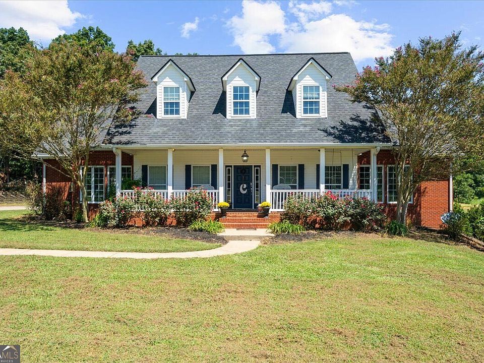 1st image of 8135 Wallace Wood Rd