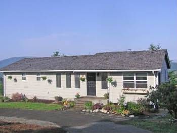 1st image of 29 Delores Dr