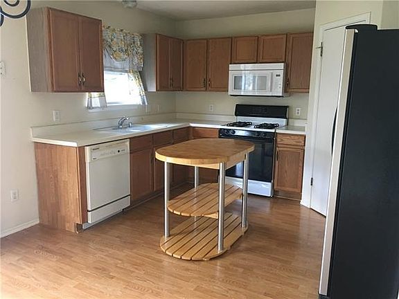 4th image of 1510 Sedbury Way