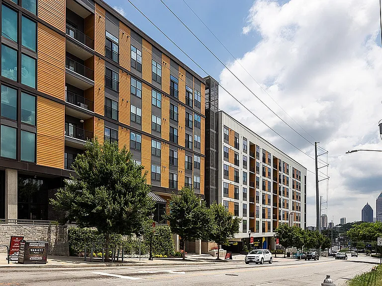 Cottonwood Westside, Located in the Heart of West Midtown