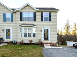 83 Hemlock Dr, Hanover, PA 17331