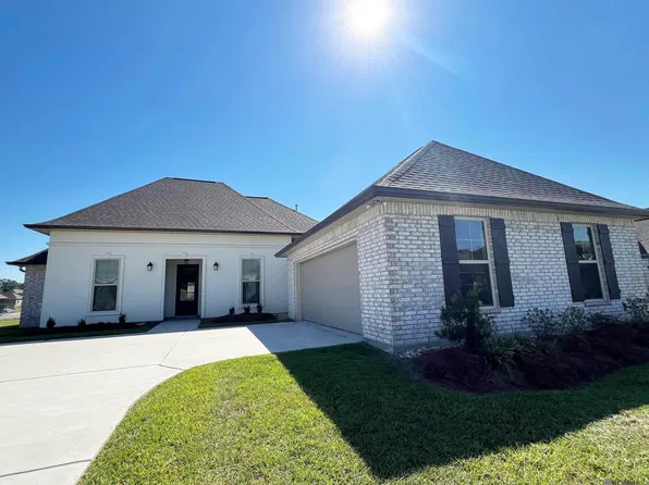6447 Highland Dr, Addis, LA 70710