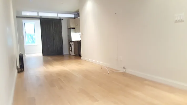 Rented by (Legacy) NY Quality Living Uptown | media 29