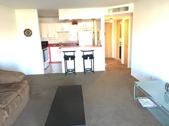 2nd image of 640 Murray Ln Unit 112