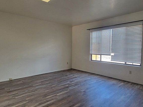 3rd image of 217 N 19th St